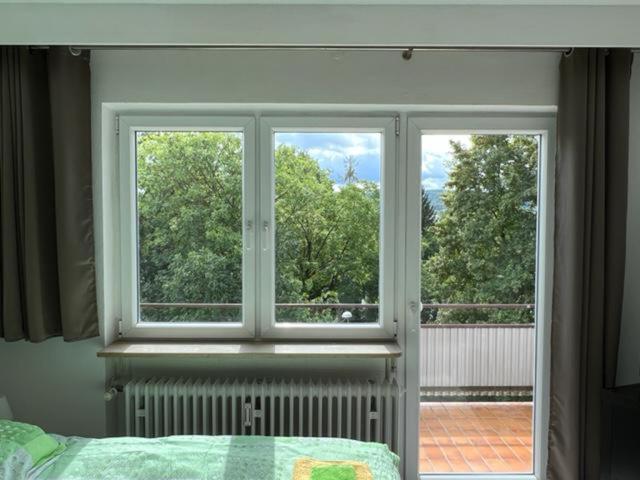 Ruhiges Und Klimatisiertes Apartment Stuttgart Exterior photo